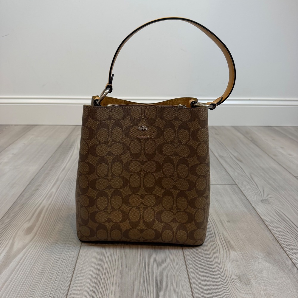 Coach Town Bucket Bag Signature Canvas Khaki Yellow 91512 READ